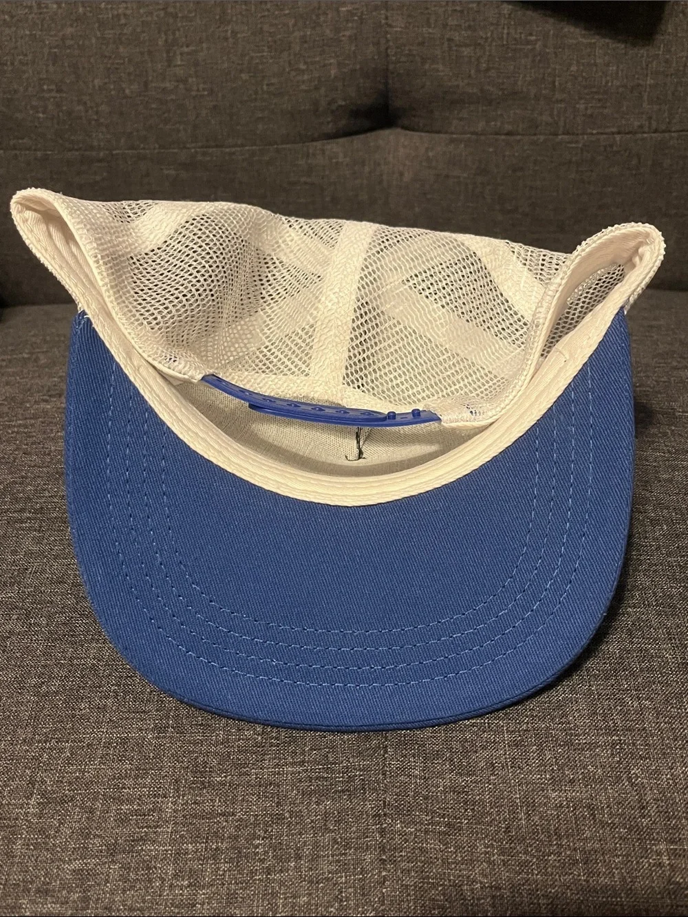 Amo Youth Hat
